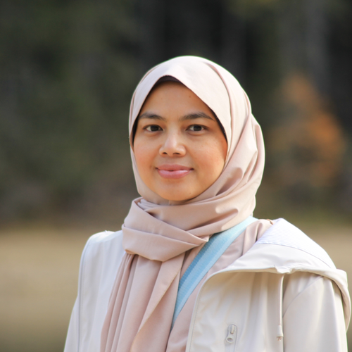 Kamia Handayani (Manager of Climate Change at PLN (State Electricity Company))